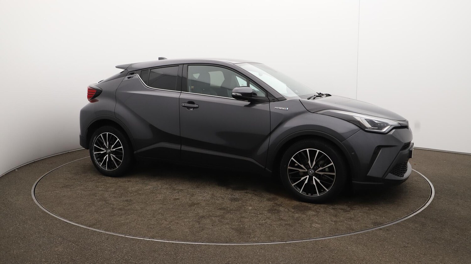 Used Toyota C-HR 2020 for sale - 76538040: Photo 46