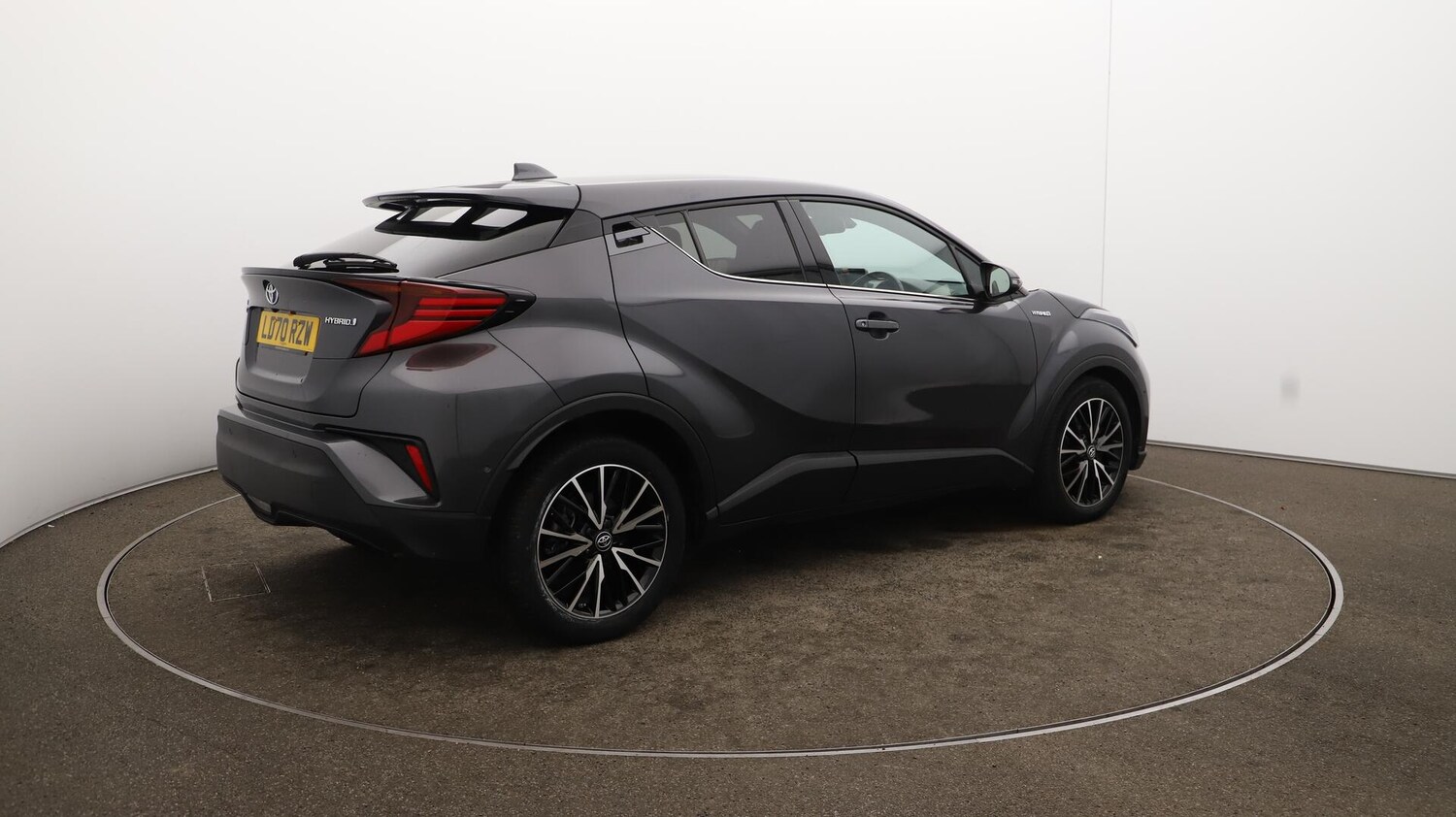 Used Toyota C-HR 2020 for sale - 76538040: Photo 53