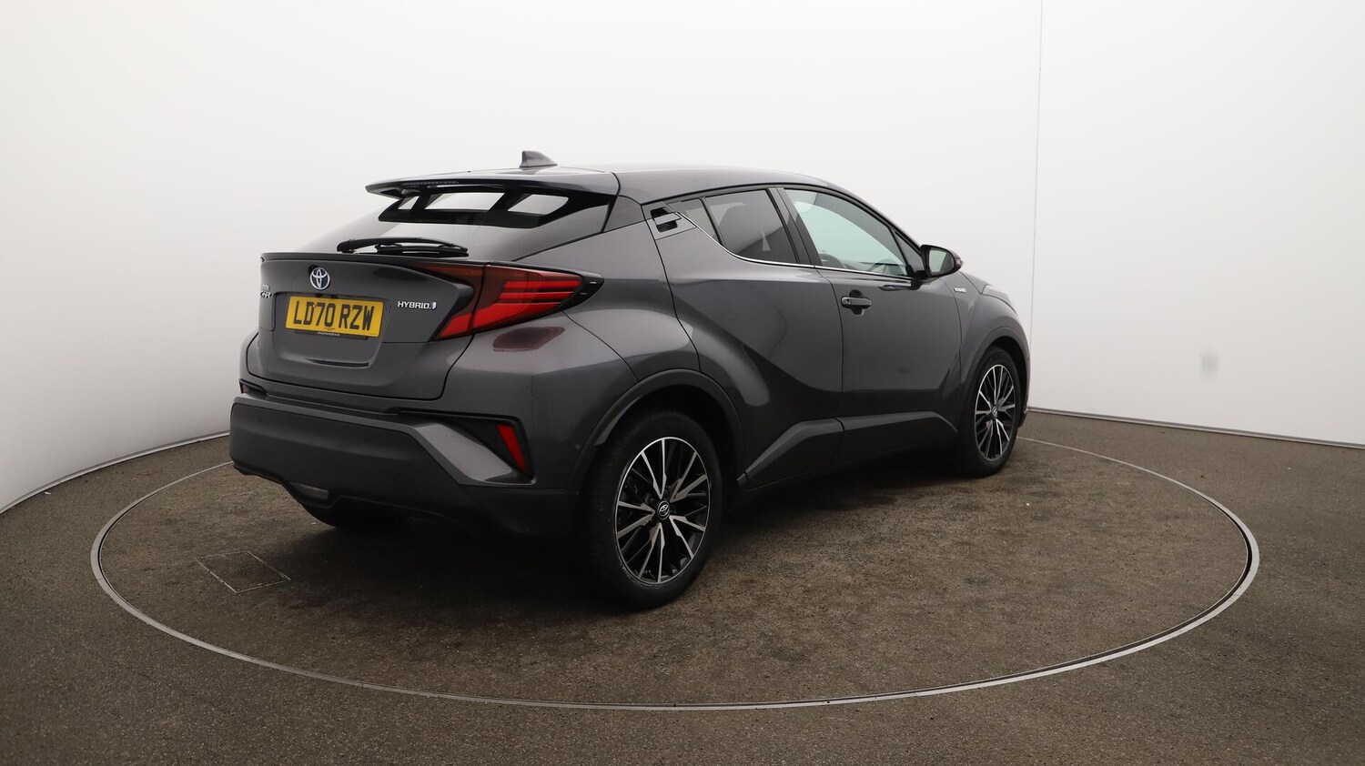Used Toyota C-HR 2020 for sale - 76538040: Photo 54