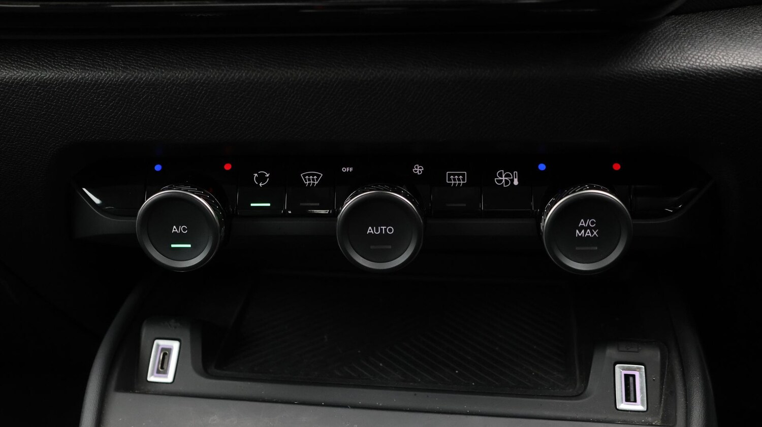 Used Citroen C4 2022 for sale - 77476605: Photo 12