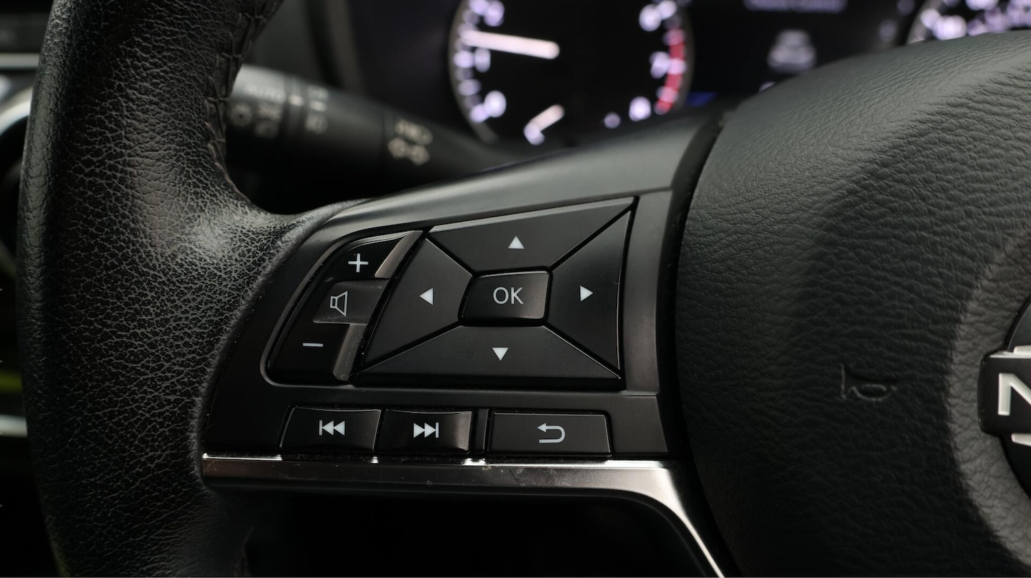 Used Nissan Juke 2023 for sale - 76714611: Photo 24