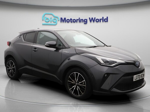 Used Toyota C-HR 2020 for sale - 76189149: Photo 1