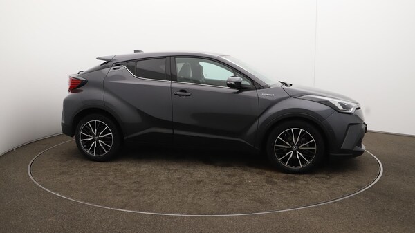 Used Toyota C-HR 2020 for sale - 76189149: Photo 48