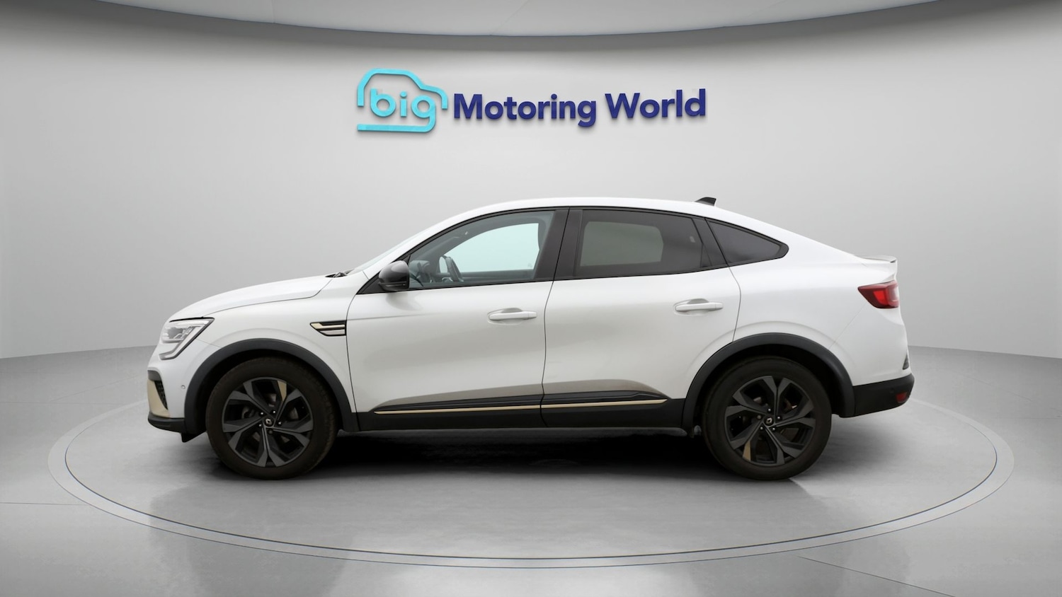 Used Renault Arkana 2023 for sale - 77461279: Photo 4