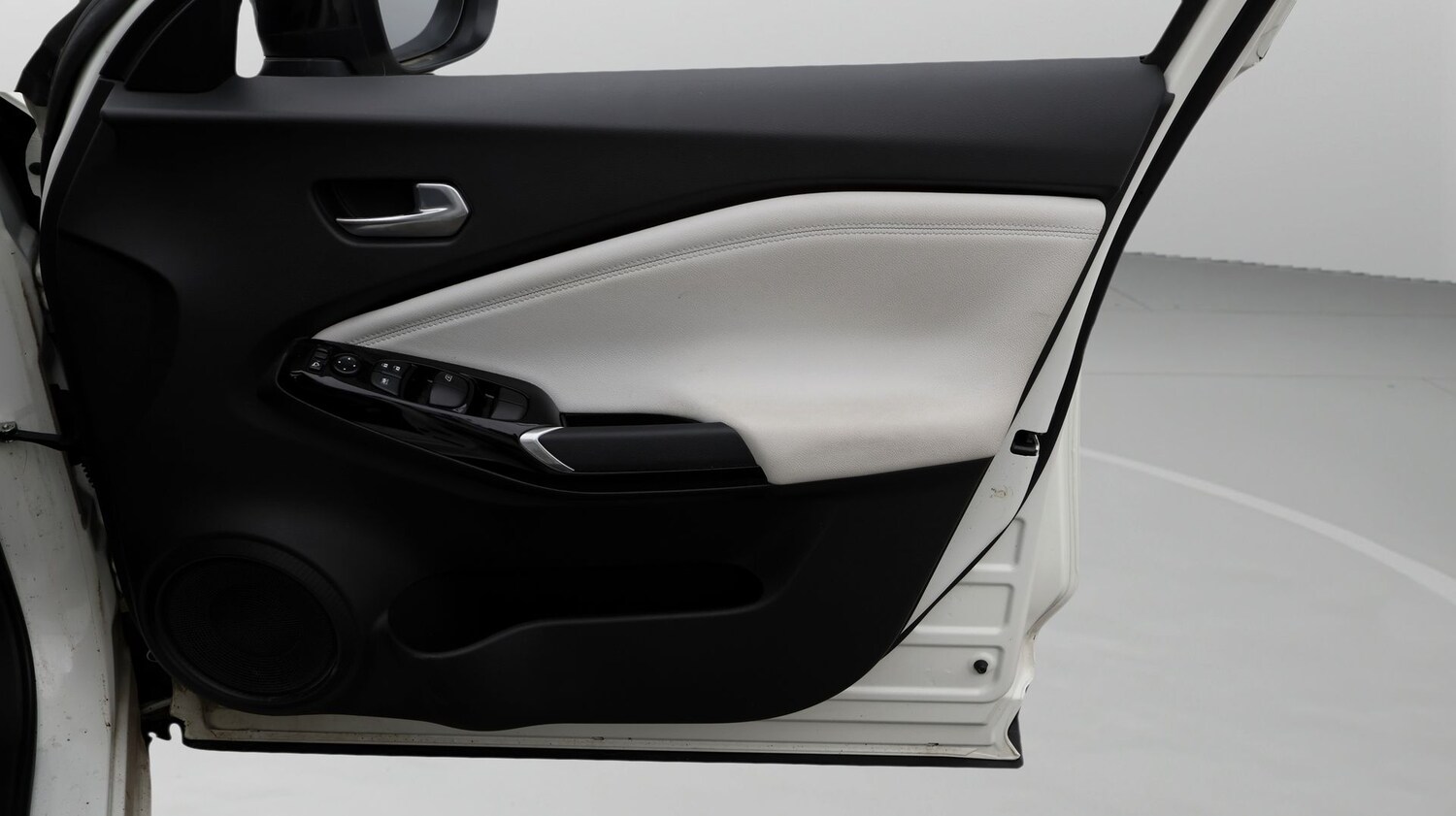 Used Nissan Juke 2021 for sale - 77589397: Photo 15