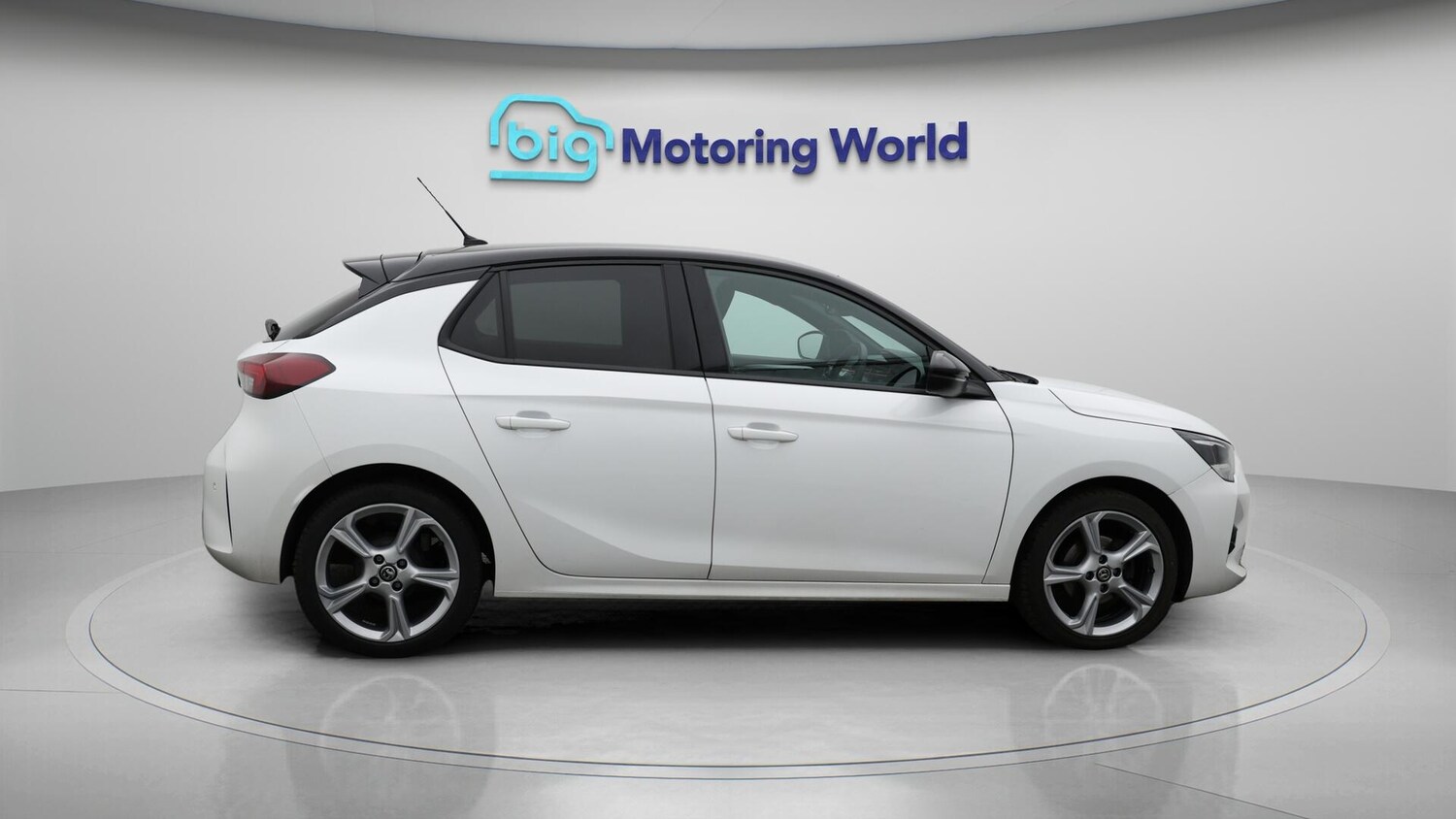 Used Vauxhall Corsa 2023 for sale - 76227839: Photo 9