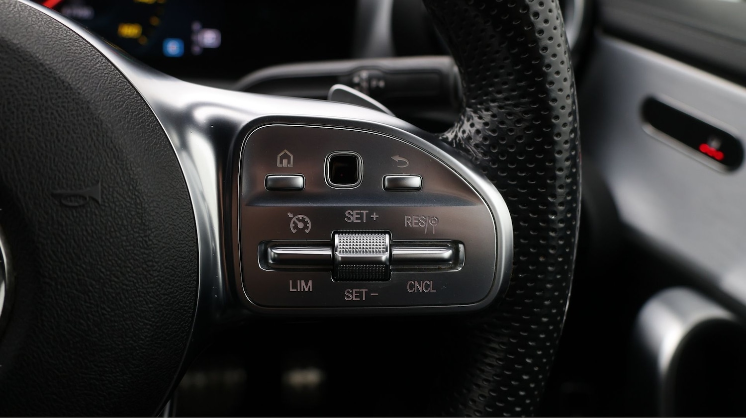 Used Mercedes-Benz CLA 2021 for sale - 77689466: Photo 24