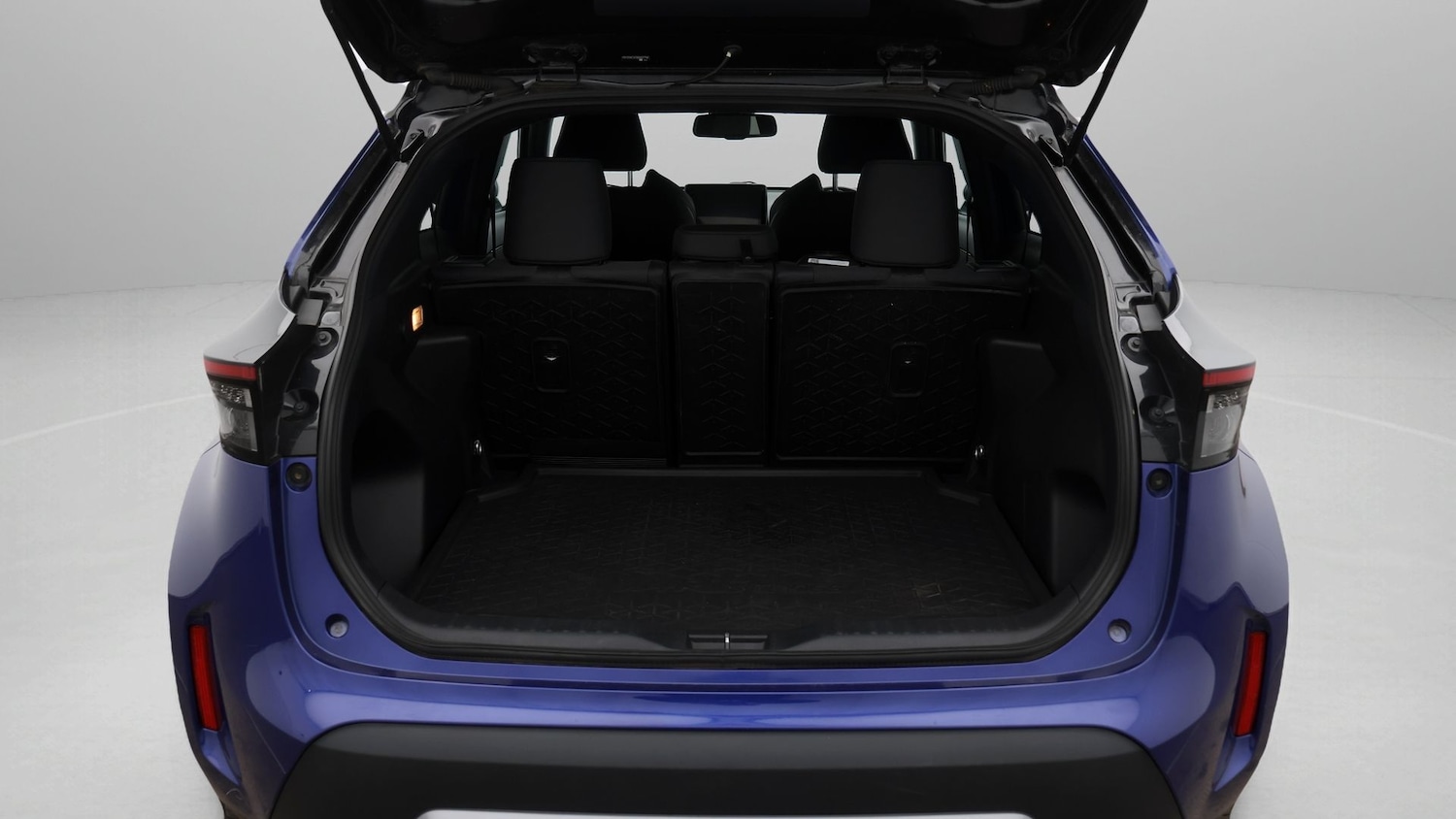 Used Toyota Yaris Cross 2022 for sale - 77506596: Photo 17