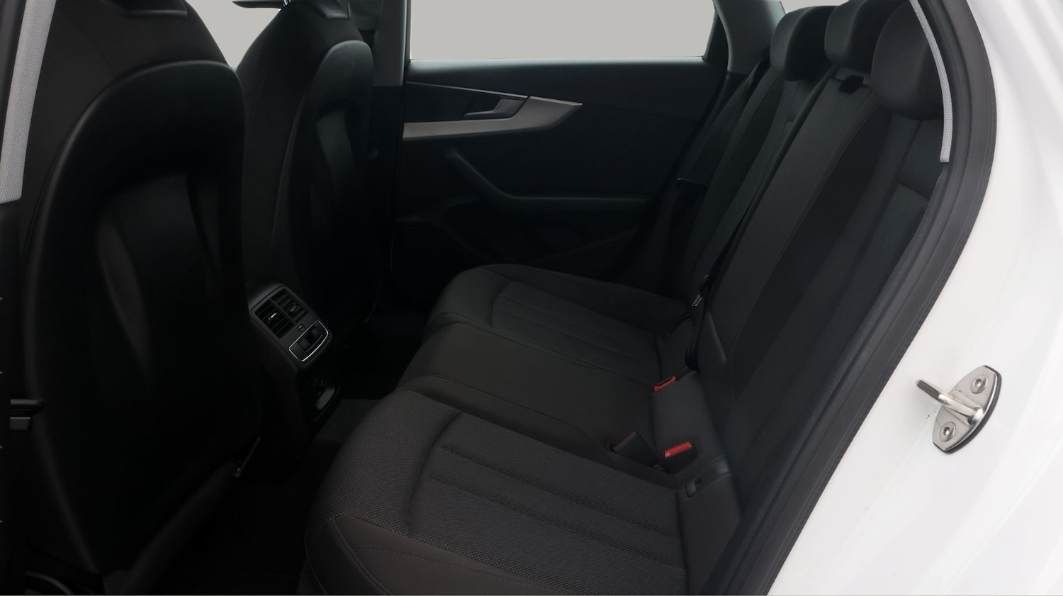 Used Audi A4 2021 for sale - 77743076: Photo 16