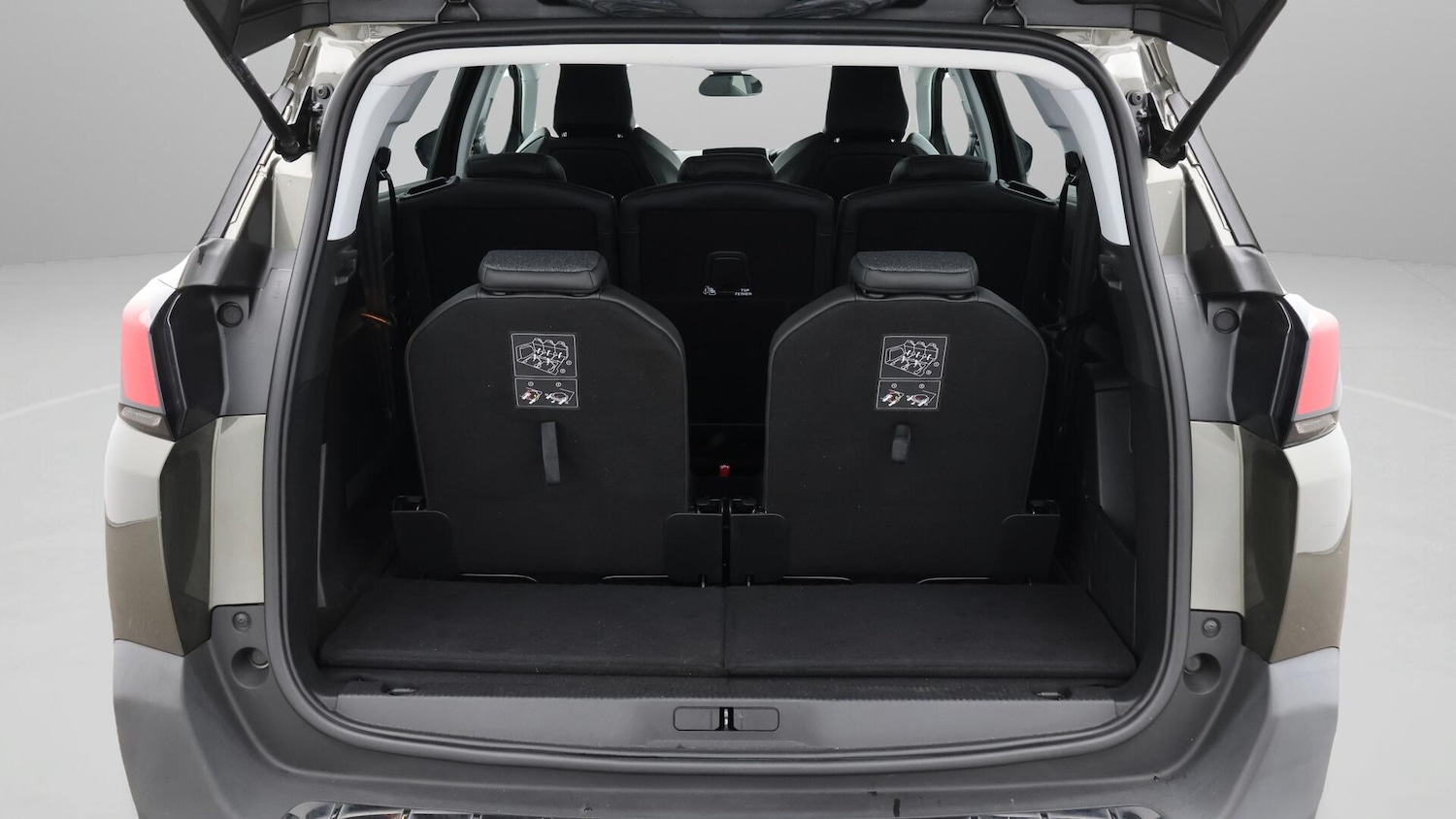 Used Peugeot 5008 2020 for sale - 76060862: Photo 22