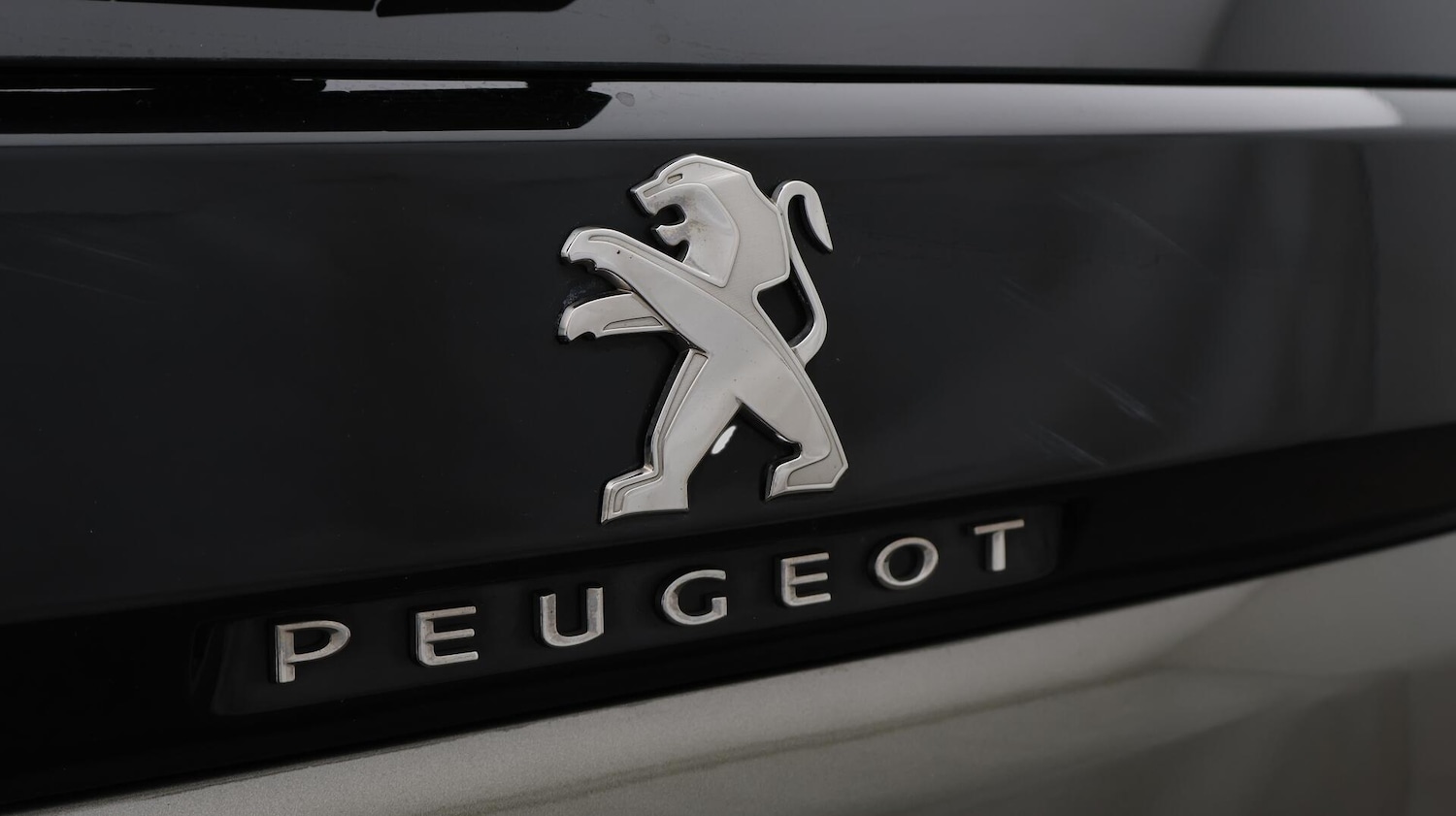 Used Peugeot 5008 2020 for sale - 76060862: Photo 24