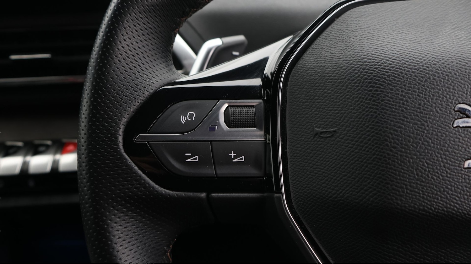 Used Peugeot 3008 2022 for sale - 78065389: Photo 21