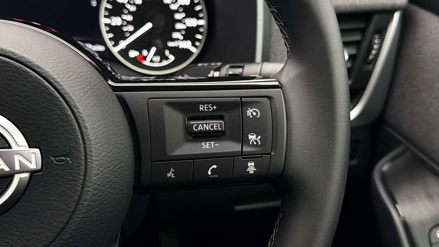 Used Nissan Qashqai 2025 for sale - 78187383: Photo 24