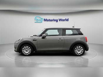 Used MINI Hatch 2021 for sale - 79355613: Photo
