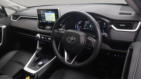 Used Toyota RAV4 2021 for sale - 76246744: Photo 10