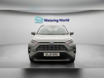 Used Toyota RAV4 2021 for sale - 76246744: Photo 3