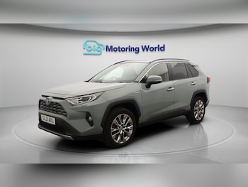 Used Toyota RAV4 2021 for sale - 76246744: Photo 4