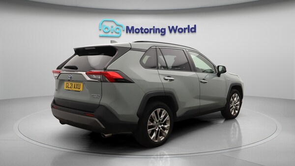 Used Toyota RAV4 2021 for sale - 76246744: Photo 8