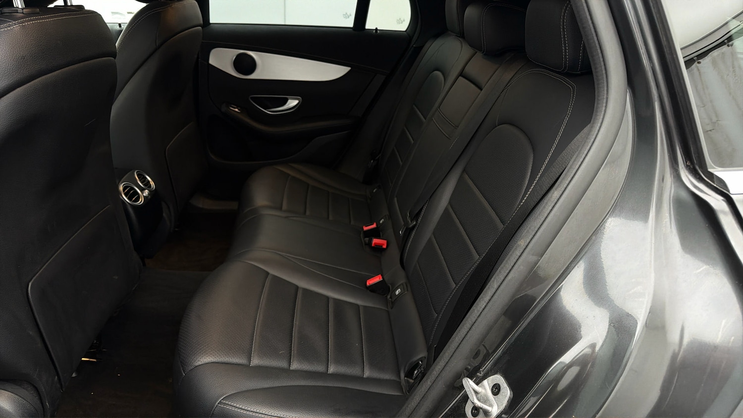 Used Mercedes-Benz EQC 2022 for sale - 77945346: Photo 15