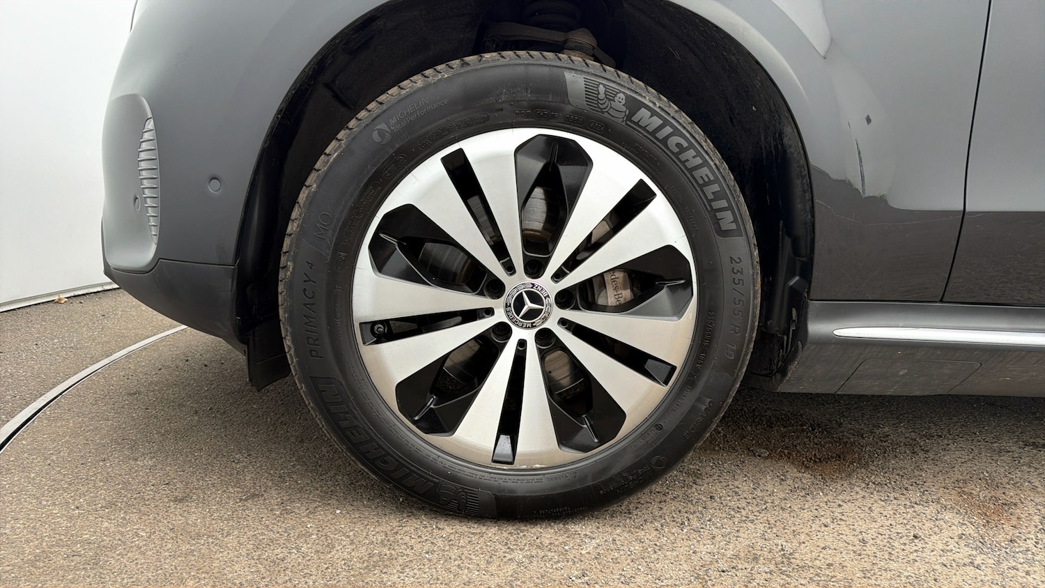 Used Mercedes-Benz EQC 2022 for sale - 77945346: Photo 17