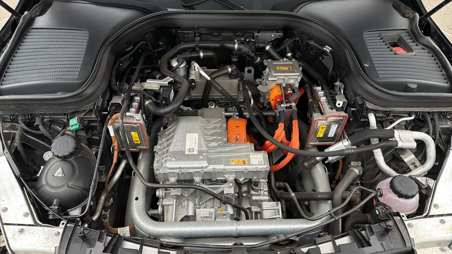 Used Mercedes-Benz EQC 2022 for sale - 77945346: Photo 18