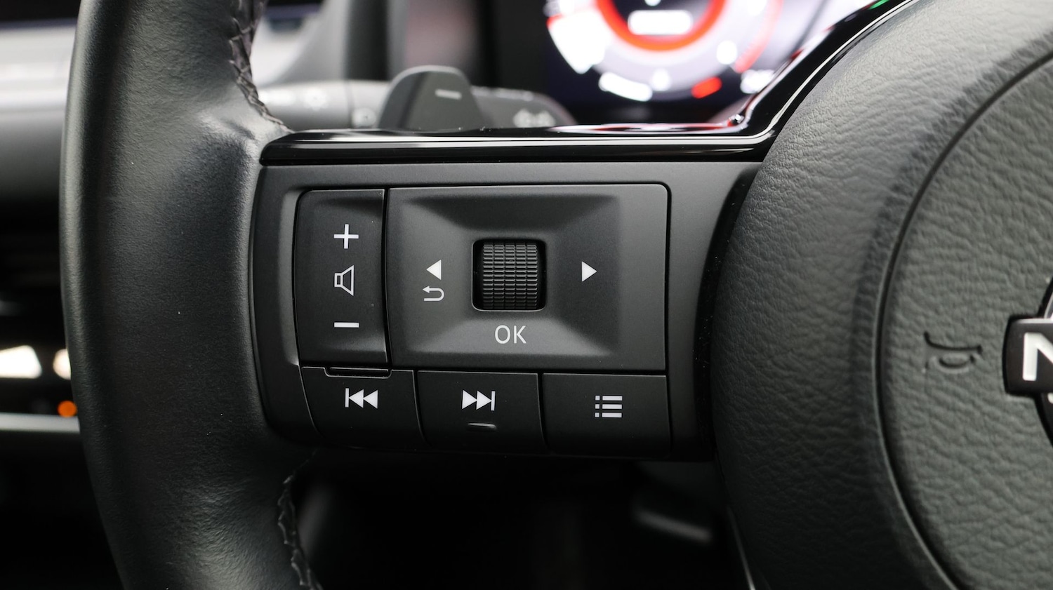 Used Nissan Qashqai for sale - 77257599: Photo 23