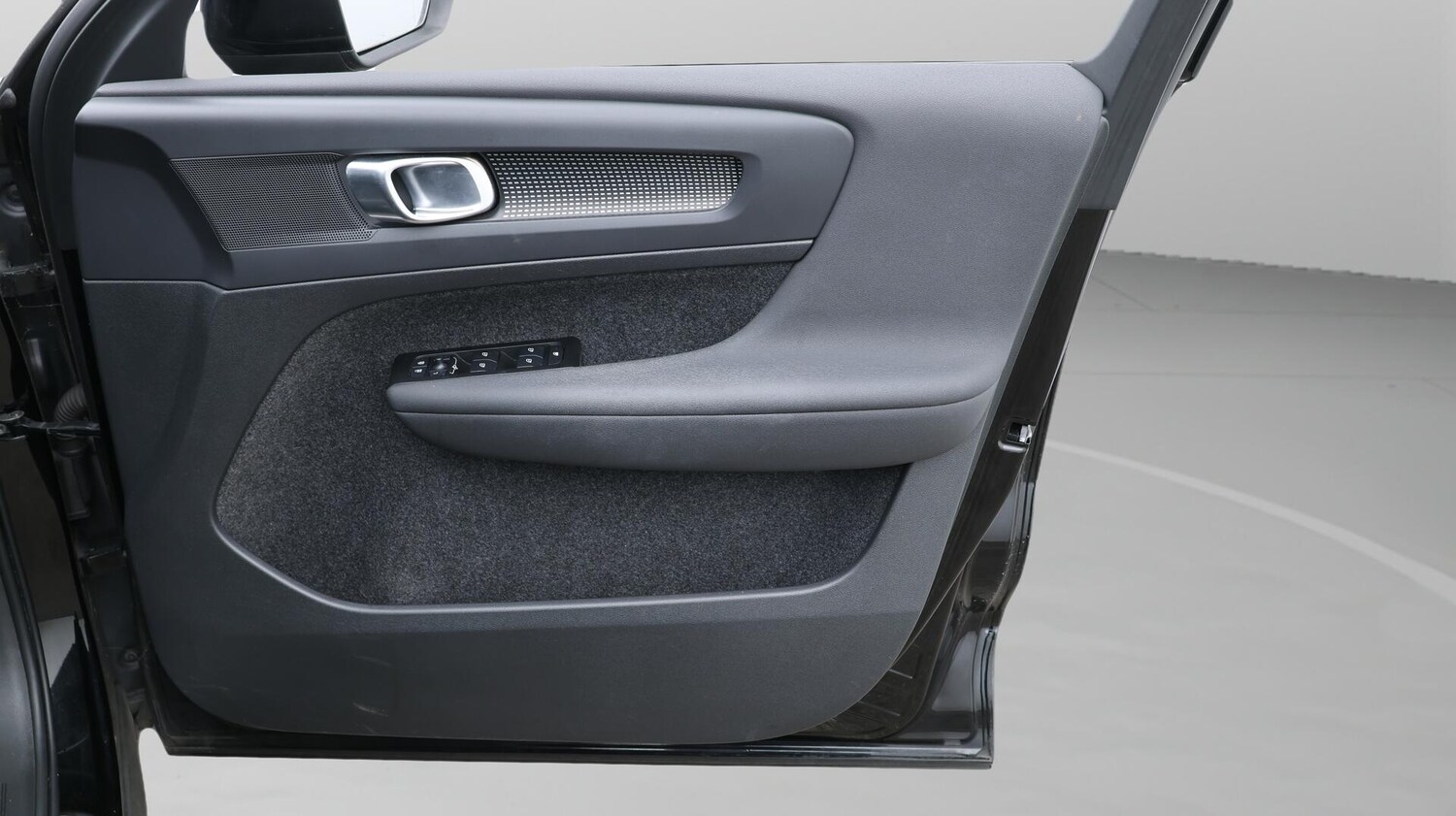 Used Volvo XC40 2021 for sale - 76714604: Photo 16