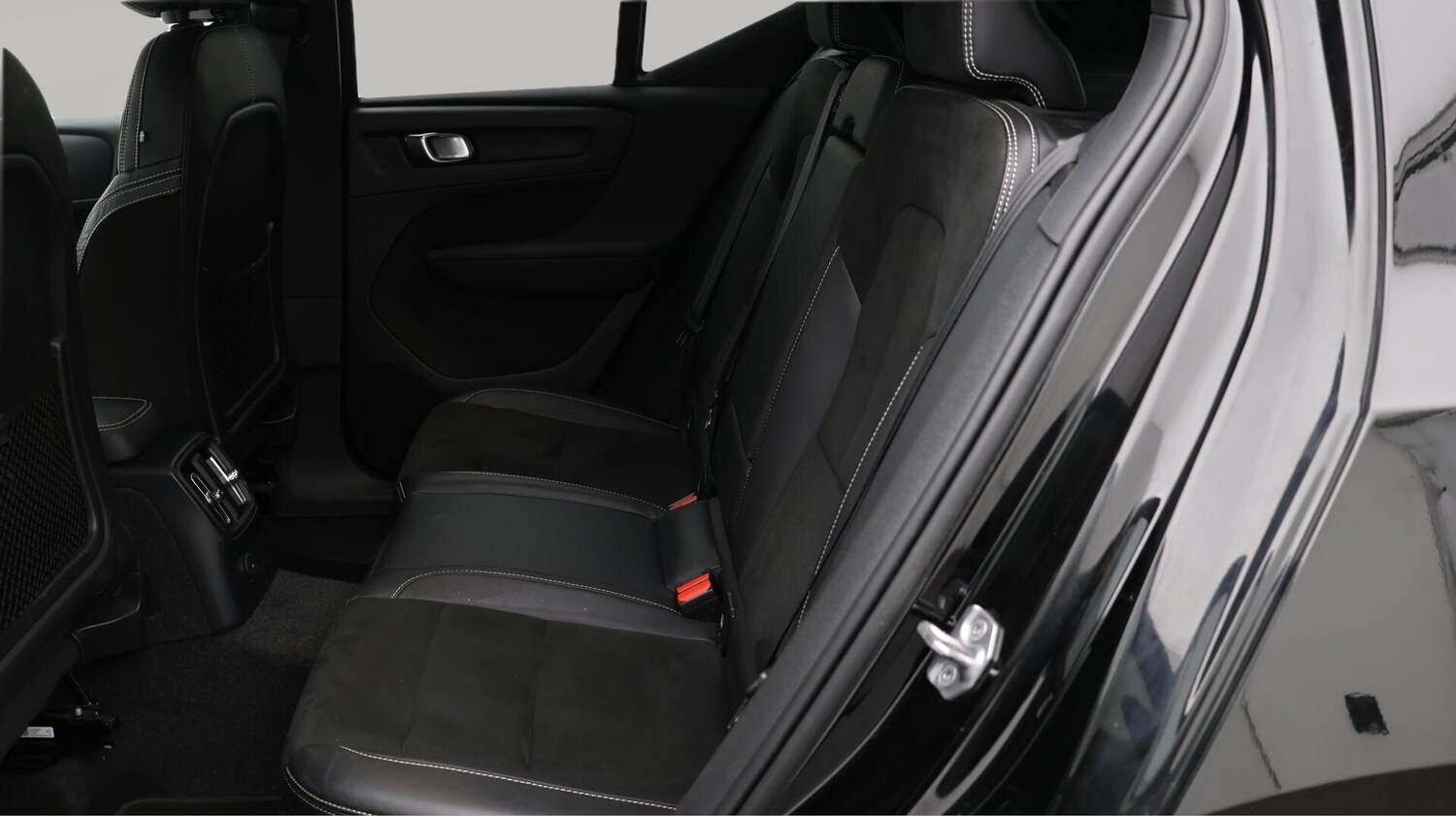 Used Volvo XC40 2021 for sale - 76714604: Photo 17