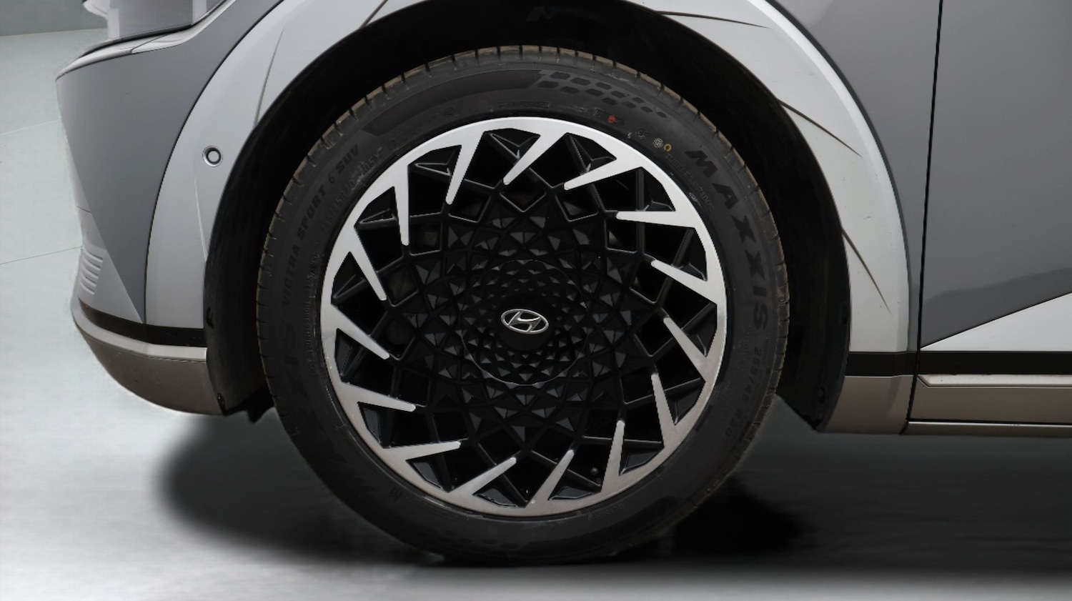 Used Hyundai IONIQ 5 2023 for sale - 77276828: Photo 18