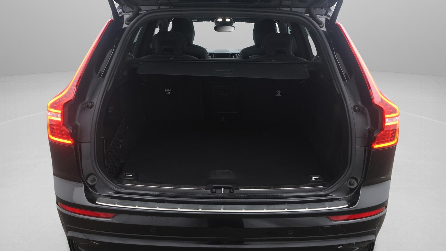 Used Volvo XC60 2022 for sale - 76283349: Photo 18