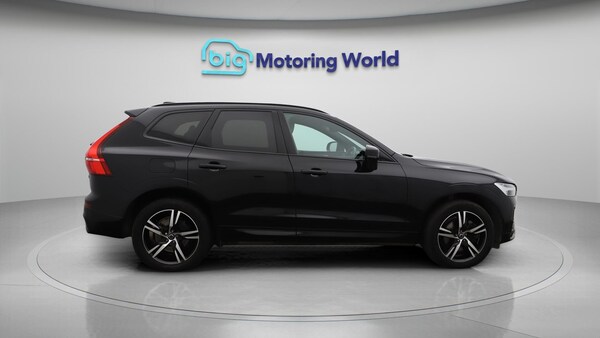 Used Volvo XC60 2022 for sale - 76283349: Photo 9