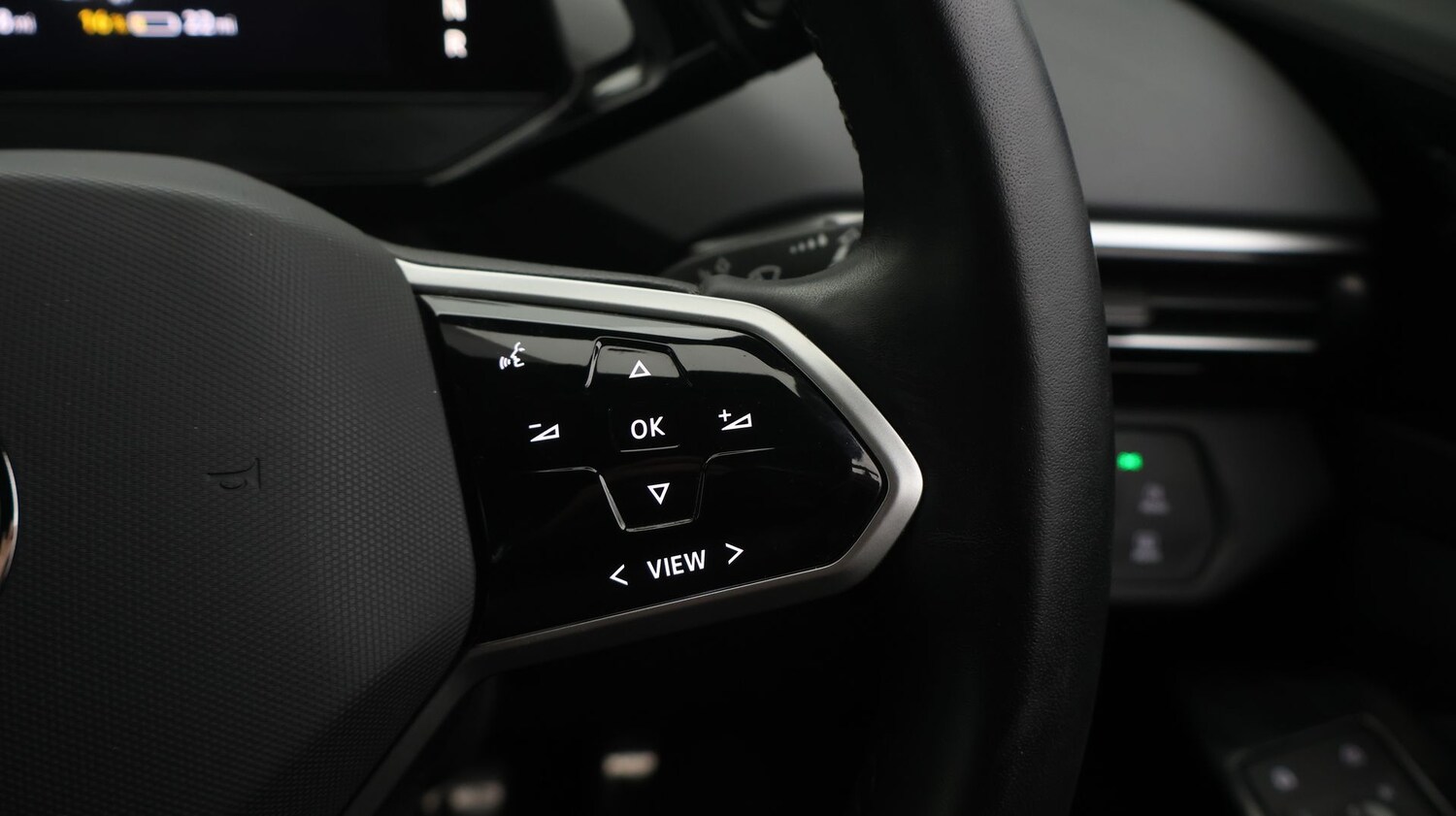 Used Volkswagen ID.4 2022 for sale - 77293917: Photo 26