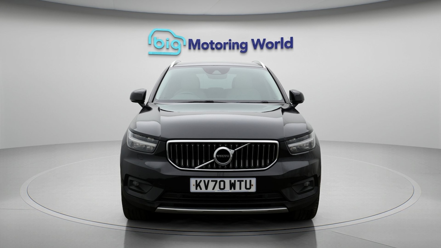 Used Volvo XC40 2021 for sale - 77208661: Photo 2