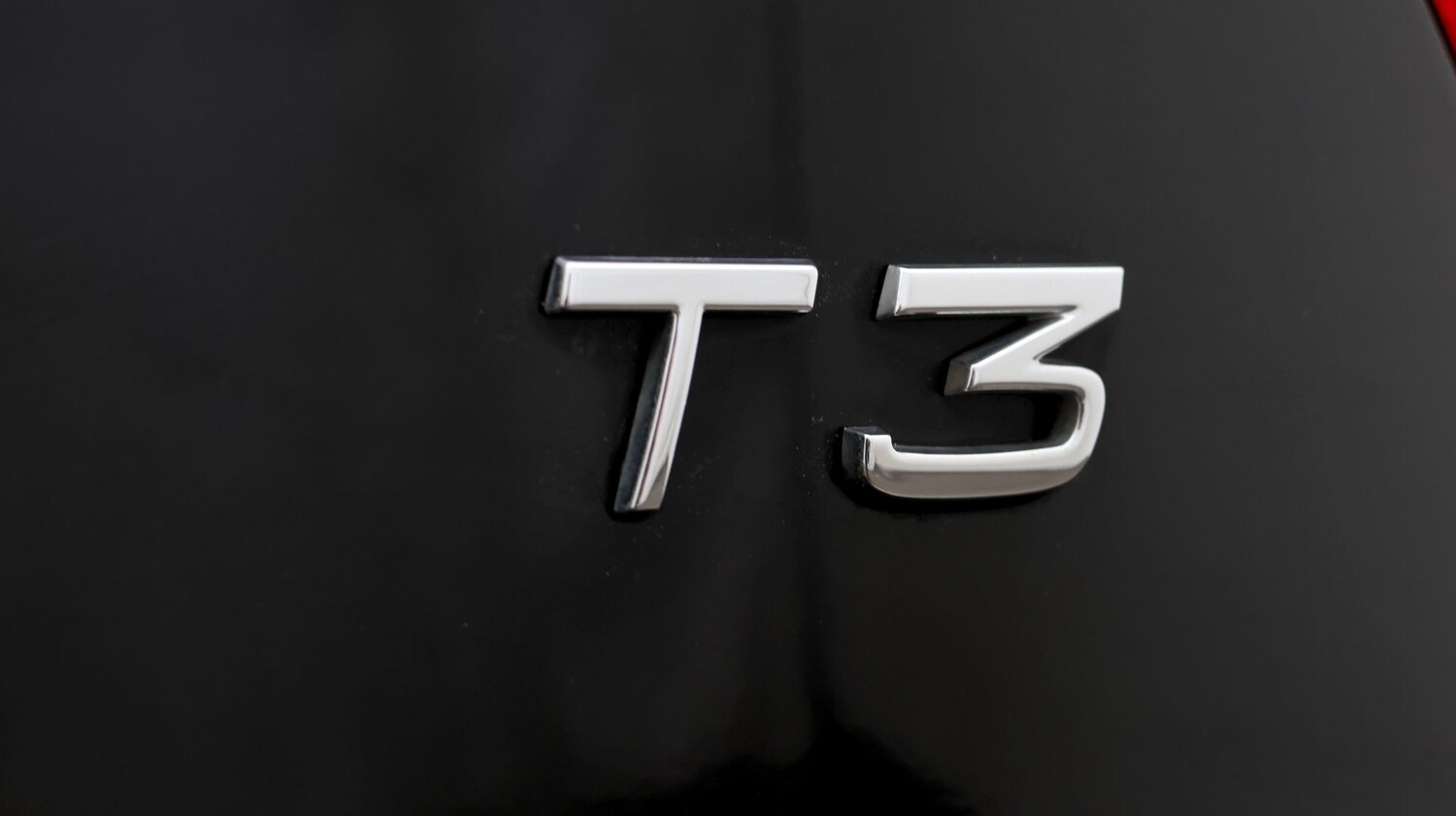 Used Volvo XC40 2021 for sale - 77208661: Photo 26