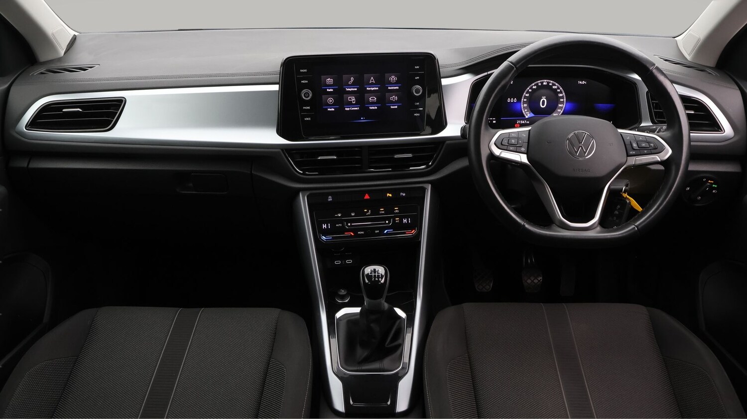 Used Volkswagen T-Roc 2023 for sale - 77449997: Photo 13