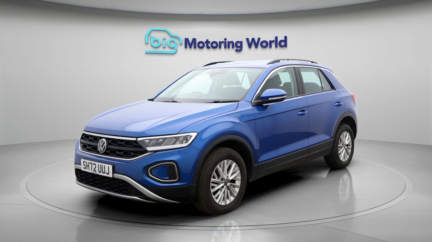 Used Volkswagen T-Roc 2023 for sale - 77449997: Photo 3