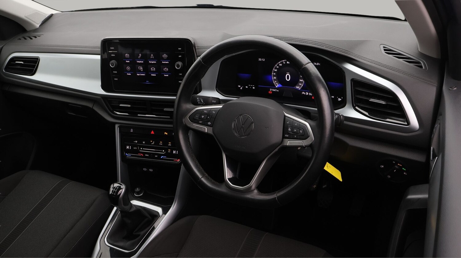 Used Volkswagen T-Roc 2023 for sale - 77449997: Photo 9