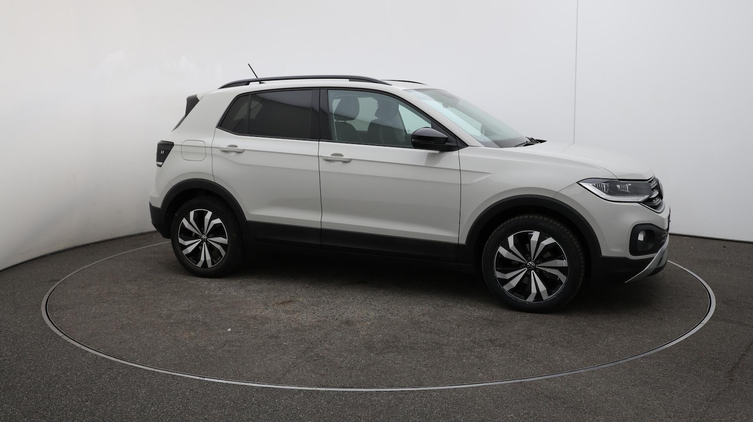 Used Volkswagen T-Cross 2022 for sale - 76083671: Photo 42