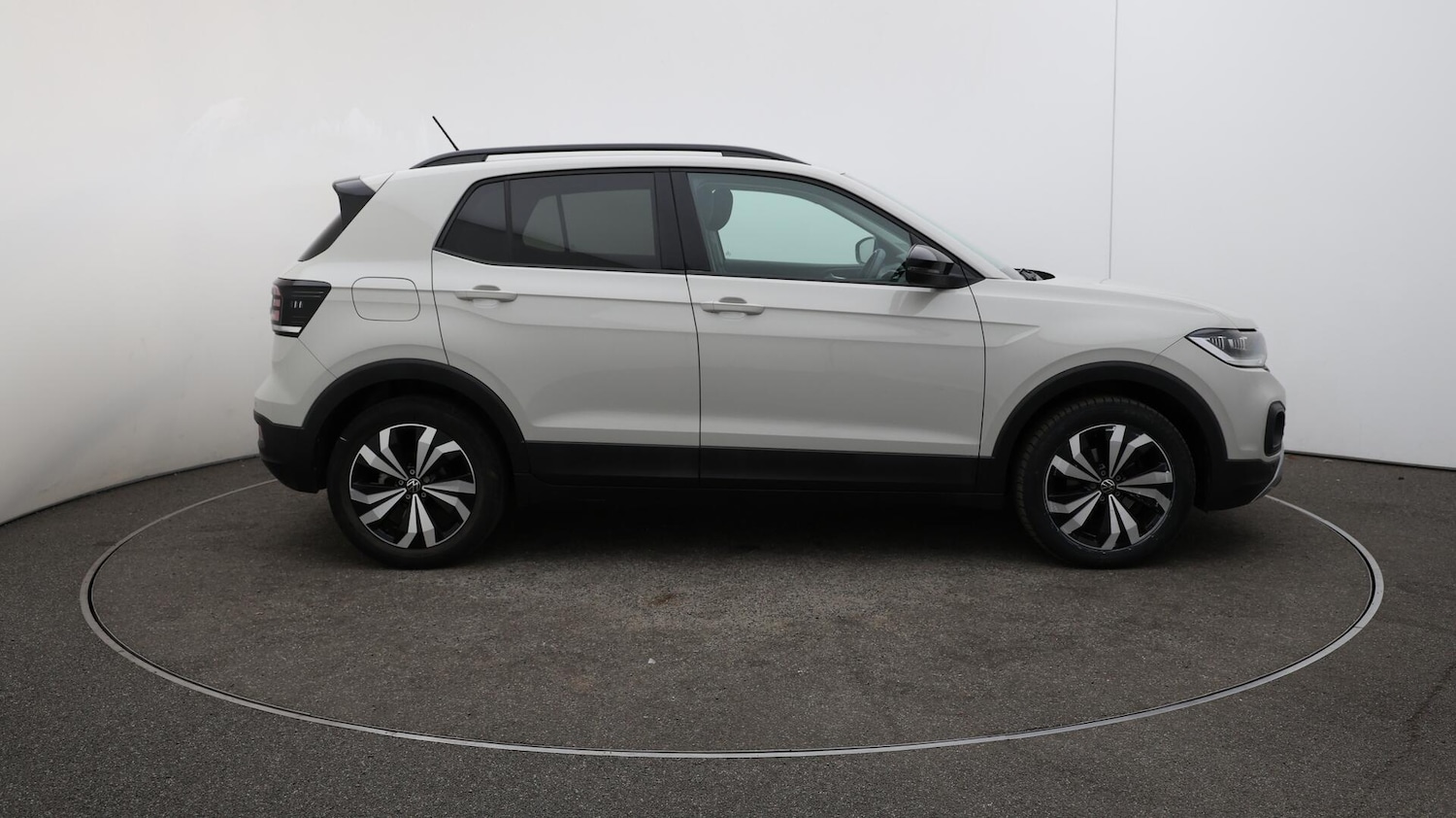 Used Volkswagen T-Cross 2022 for sale - 76083671: Photo 48