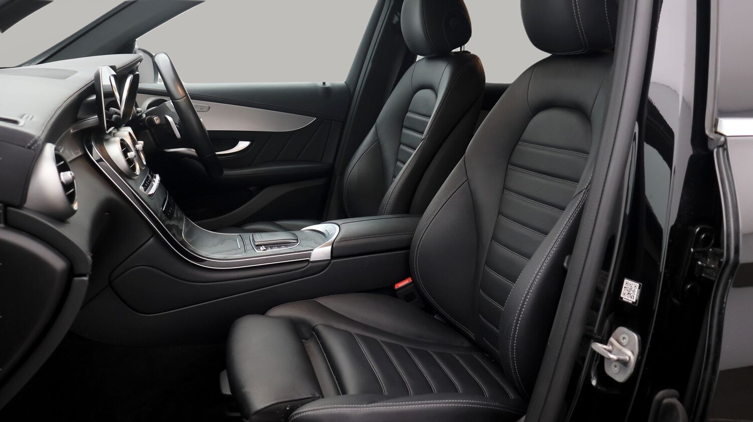 Used Mercedes-Benz GLC for sale - 77501963: Photo 14