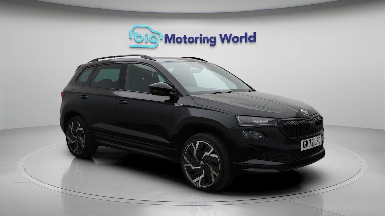 Used Skoda Karoq 2022 for sale - 76689470: Photo 2
