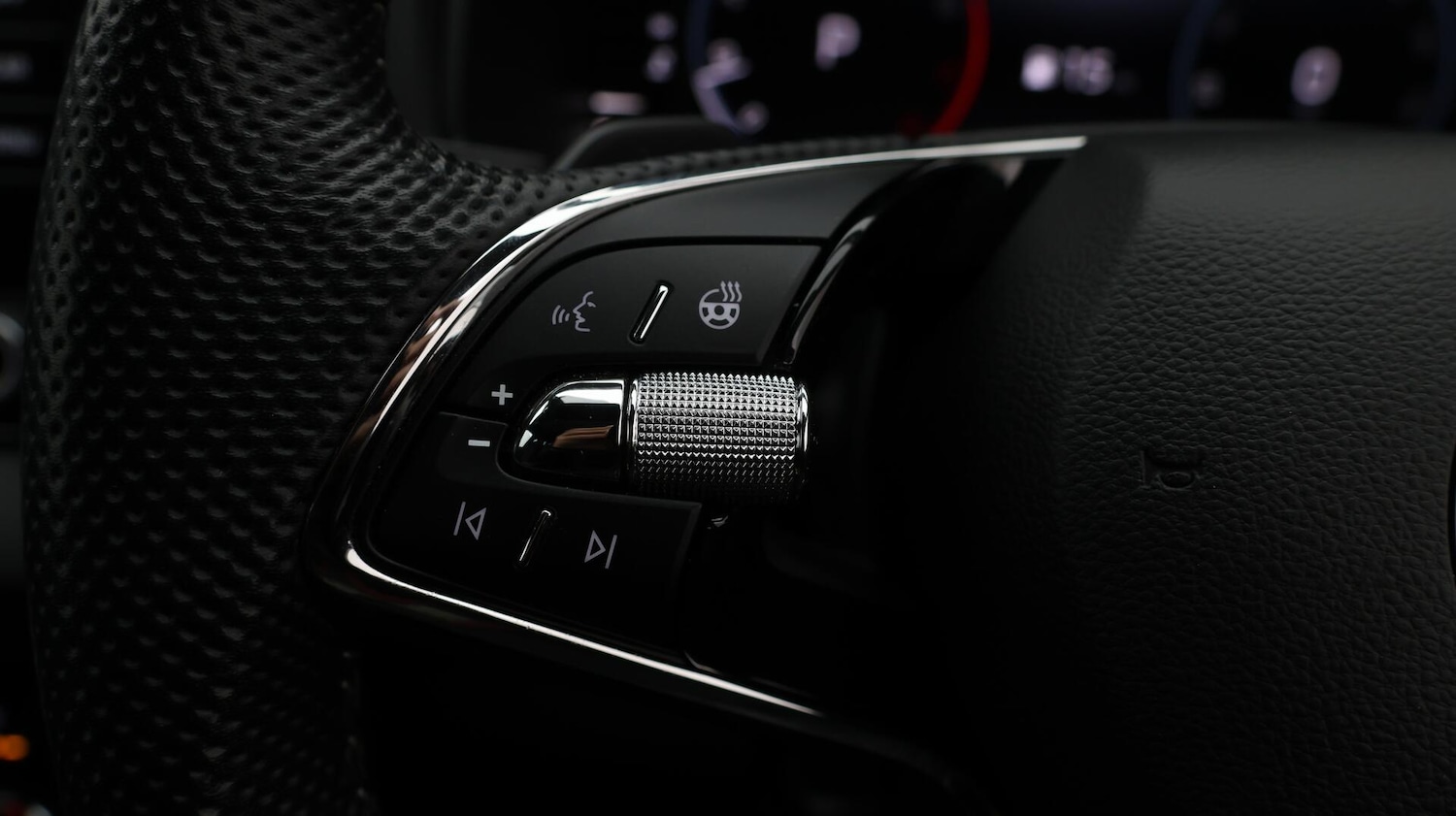 Used Skoda Karoq 2022 for sale - 76689470: Photo 27