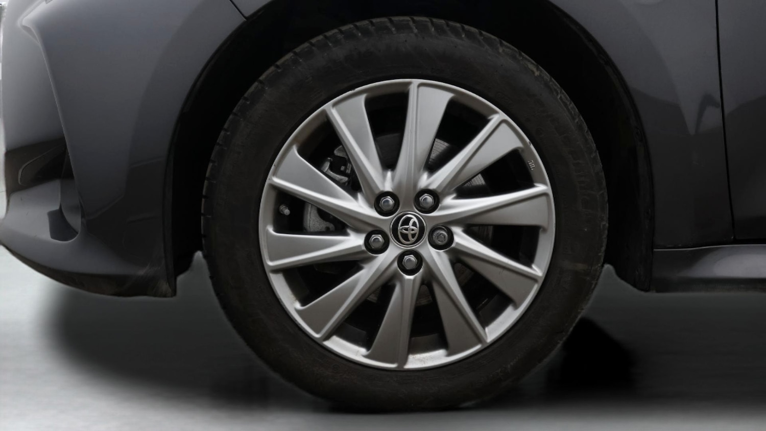 Used Toyota Yaris 2023 for sale - 77627669: Photo 18