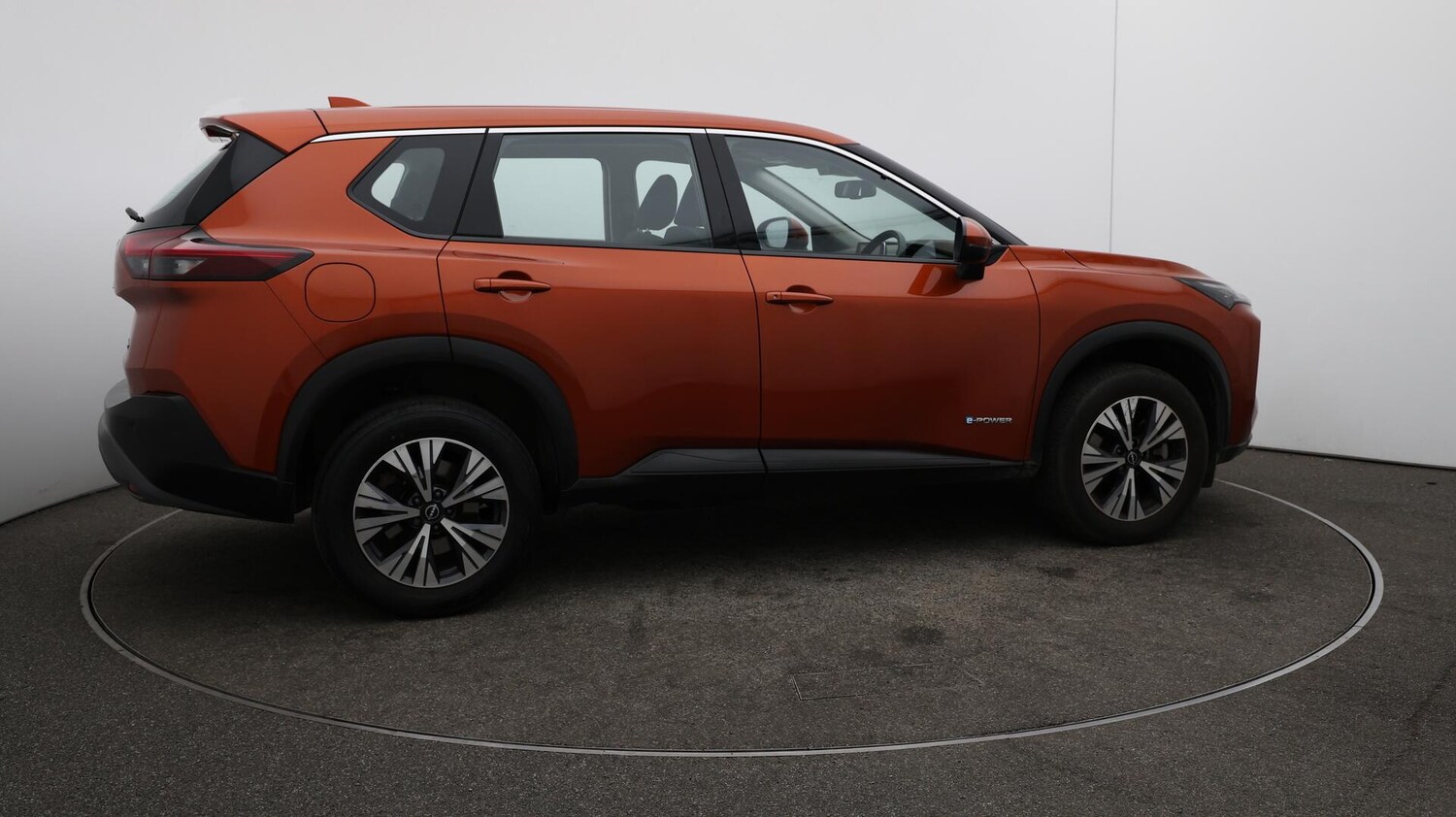 Used Nissan X-Trail 2024 for sale - 76072700: Photo 51