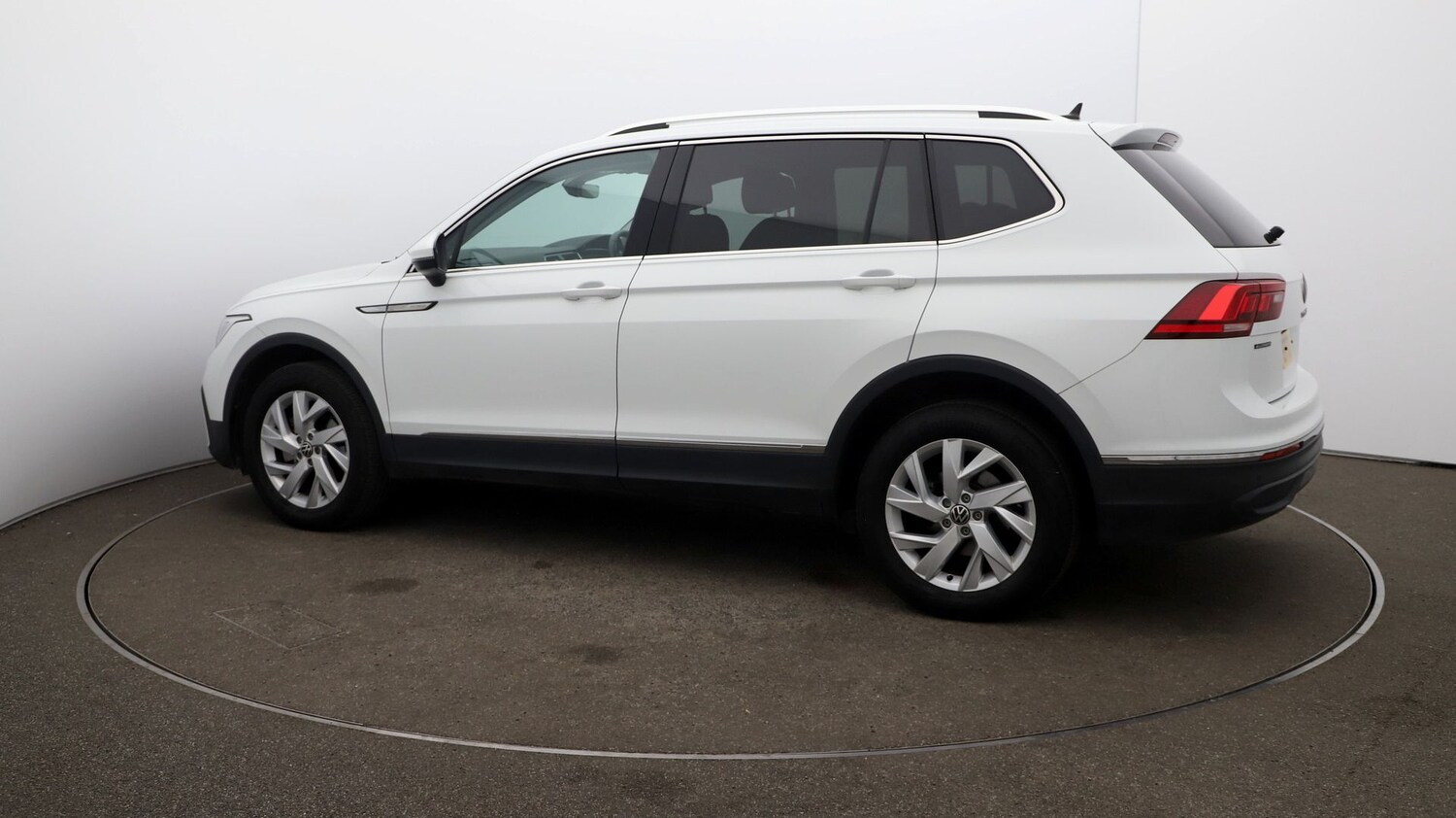 Used Volkswagen Tiguan Allspace for sale - 76809776: Photo 34