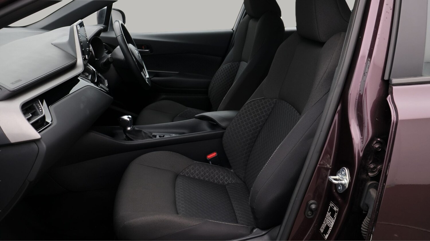 Used Toyota C-HR 2023 for sale - 77428921: Photo 14