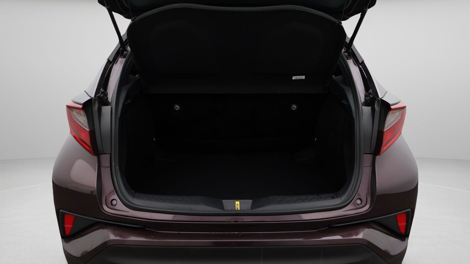 Used Toyota C-HR 2023 for sale - 77428921: Photo 17