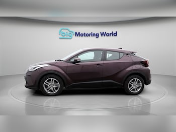 Used Toyota C-HR 2023 for sale - 77428921: Photo