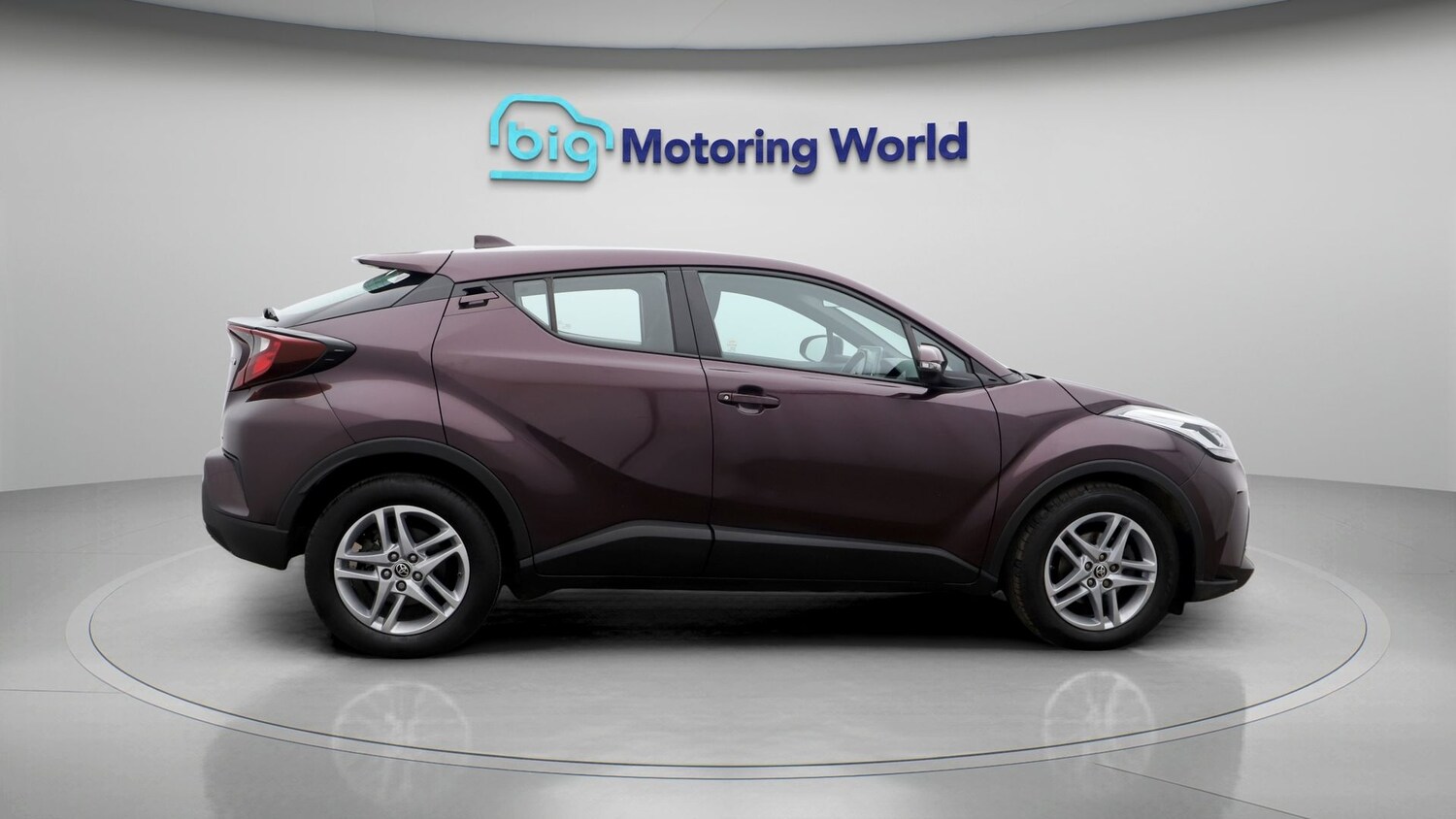 Used Toyota C-HR 2023 for sale - 77428921: Photo 8