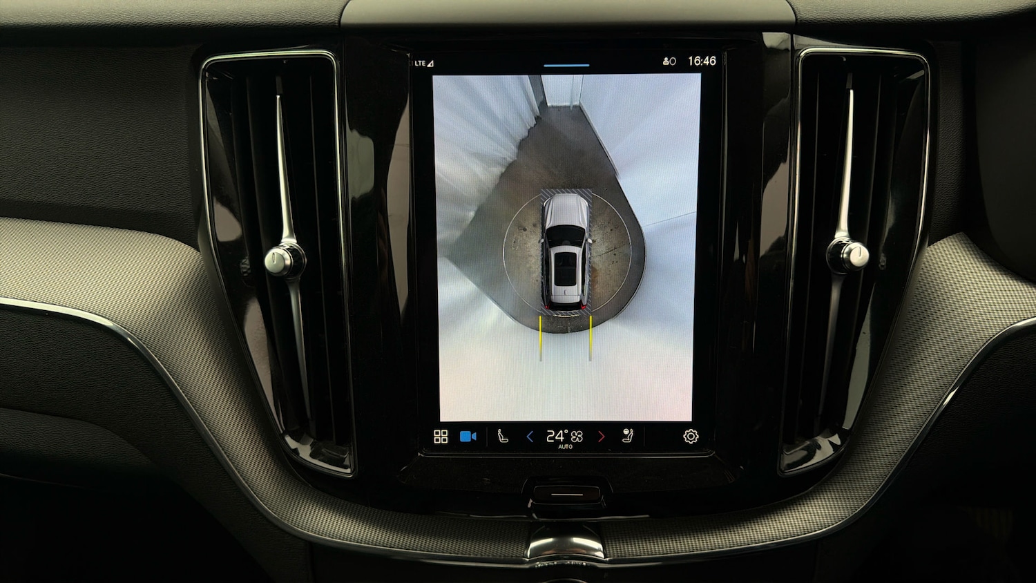 Used Volvo XC60 2023 for sale - 78075174: Photo 26